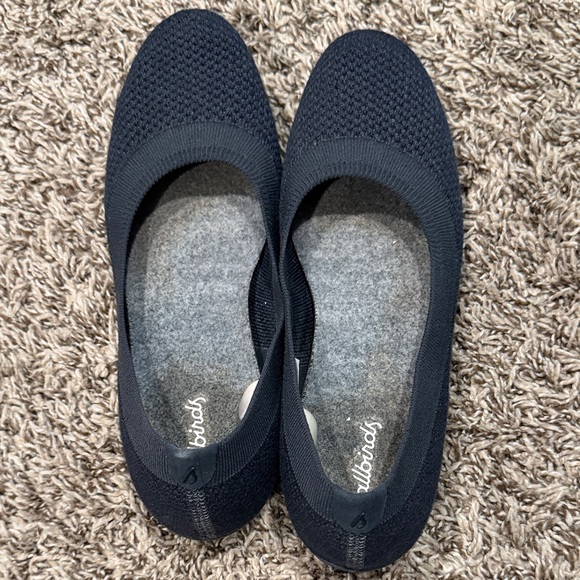 Allbirds Women's Charcoal Flats - Picture 2 of 7